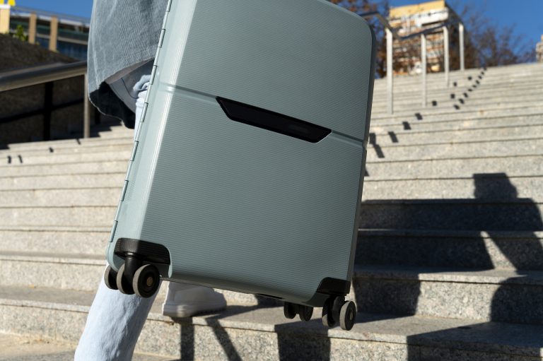 pac carrier malle à roulettes à l'extérieur pour le transport sécurisé