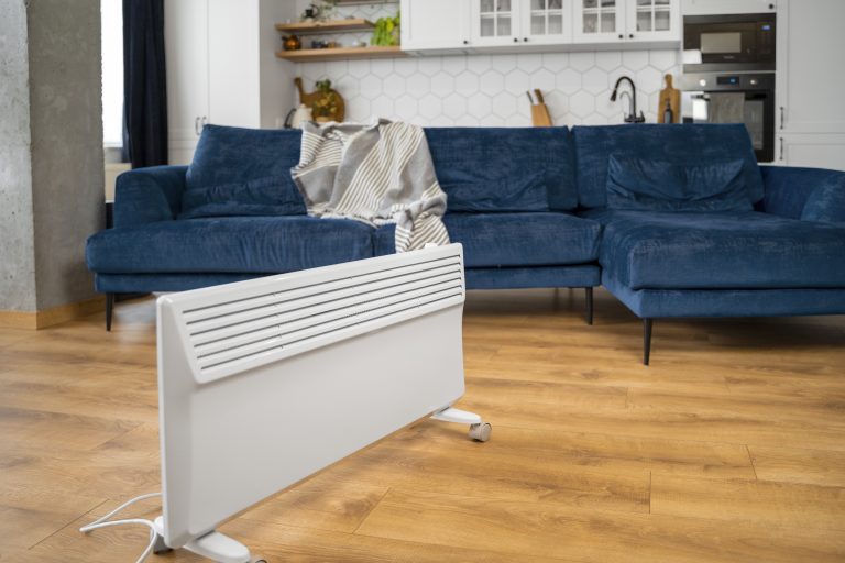 pompe a chaleur plancher chauffant mettant en valeur une décoration intérieure chaleureuse avec chauffage moderne et couverture douillette